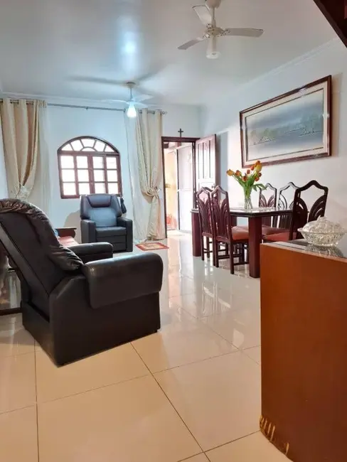 Foto 3 de Casa de Condomínio com 2 quartos à venda, 90m2 em Jardim Flamboyant, Cabo Frio - RJ