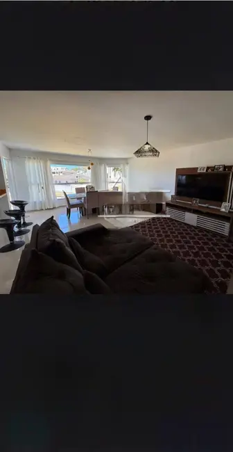 Foto 4 de Casa de Condomínio com 3 quartos à venda, 130m2 em Ogiva, Cabo Frio - RJ