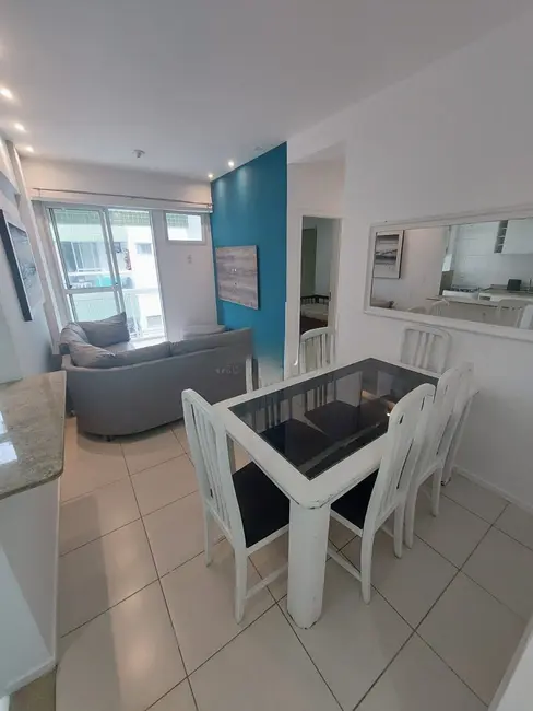 Foto 3 de Apartamento com 2 quartos à venda, 65m2 em Parque Riviera, Cabo Frio - RJ