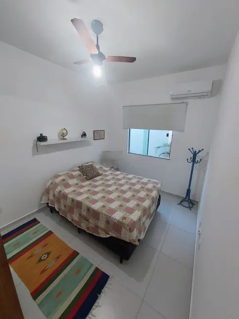 Foto 7 de Casa de Condomínio com 2 quartos à venda, 60m2 em Cabo Frio - RJ