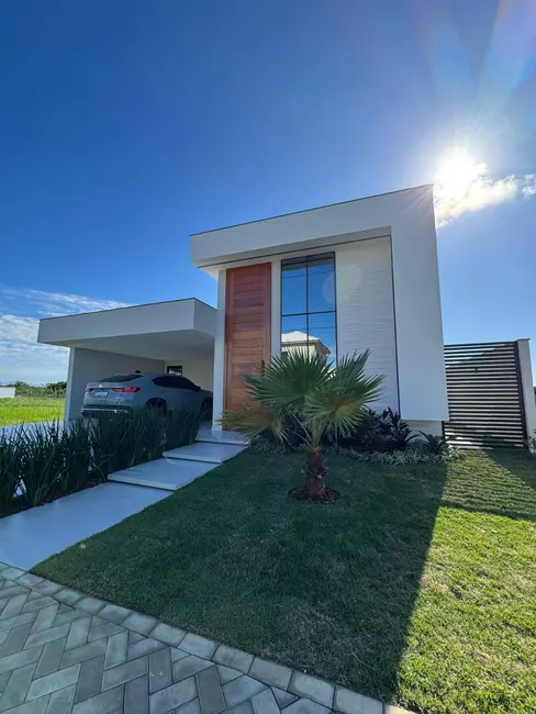 Foto 1 de Casa de Condomínio com 3 quartos à venda, 173m2 em Cabo Frio - RJ