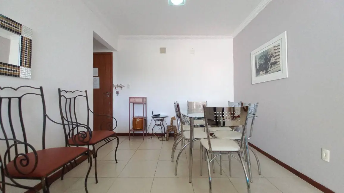 Foto 4 de Apartamento com 2 quartos à venda, 112m2 em Centro, Cabo Frio - RJ
