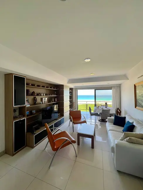 Foto 2 de Cobertura com 4 quartos à venda, 260m2 em Algodoal, Cabo Frio - RJ