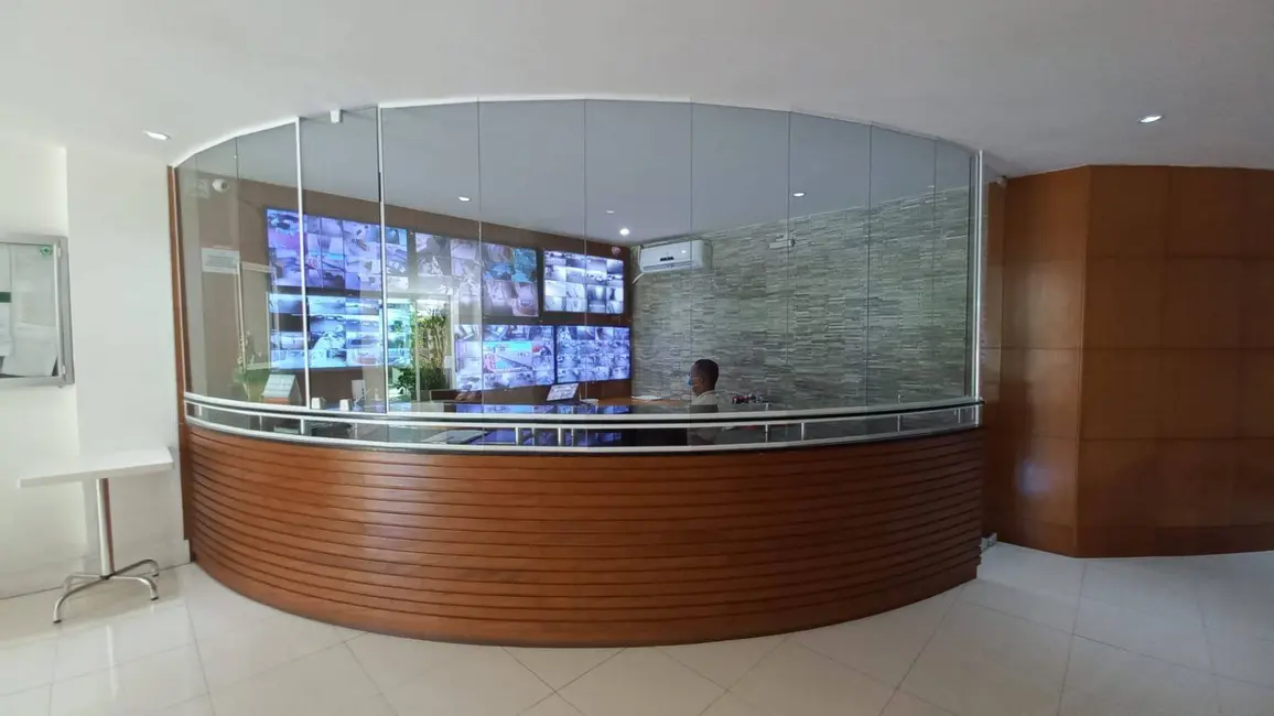 Foto 2 de Cobertura com 3 quartos à venda, 160m2 em Centro, Cabo Frio - RJ