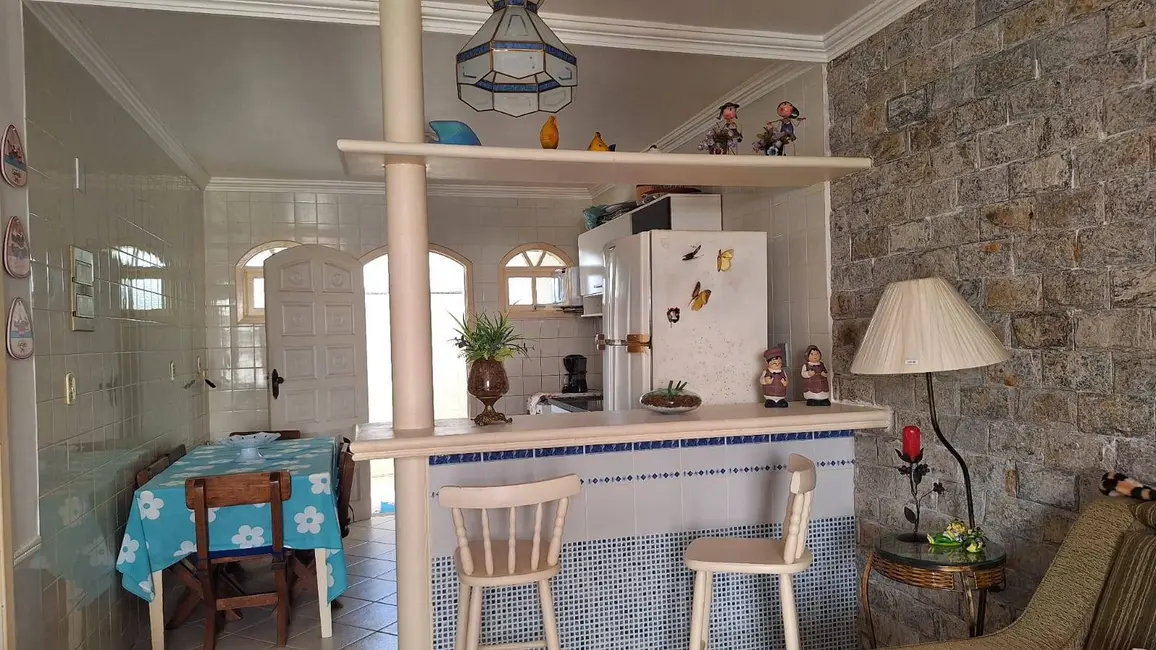 Foto 5 de Casa de Condomínio com 2 quartos à venda, 61m2 em Ogiva, Cabo Frio - RJ