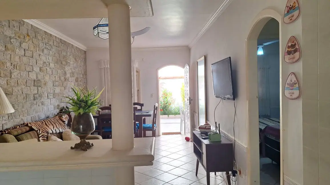 Foto 4 de Casa de Condomínio com 2 quartos à venda, 61m2 em Ogiva, Cabo Frio - RJ