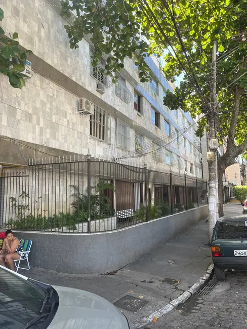Apartamento com 3 quartos à venda, 90m2 em Centro, Cabo Frio - RJ - imagem 2 Foto 2 de Apartamento com 3 quartos à venda, 90m2 em Centro, Cabo Frio - RJ