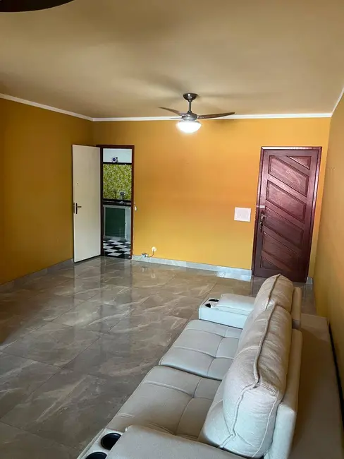 Apartamento com 3 quartos à venda, 90m2 em Centro, Cabo Frio - RJ - imagem 5 Foto 5 de Apartamento com 3 quartos à venda, 90m2 em Centro, Cabo Frio - RJ