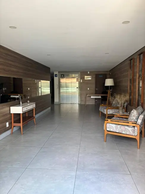 Foto 3 de Apartamento com 2 quartos à venda em Vila Nova, Cabo Frio - RJ