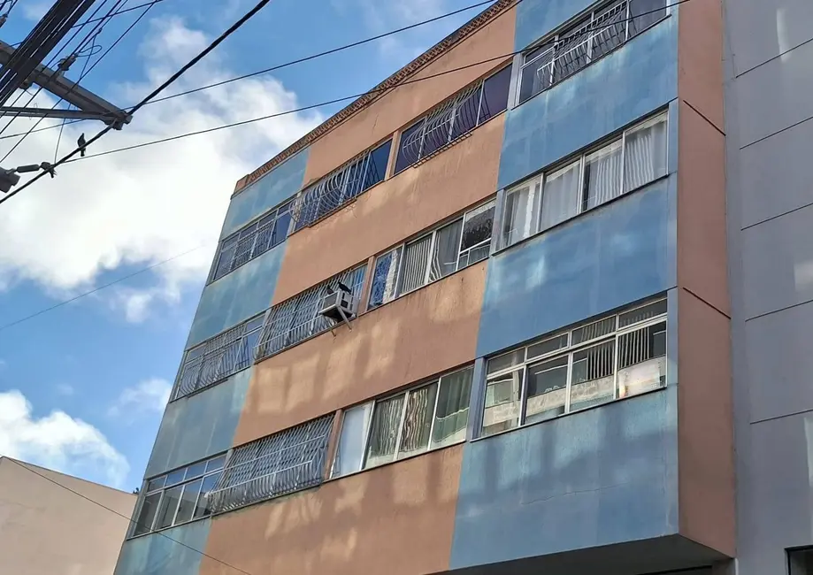 Apartamento com 1 quarto à venda, 46m2 em Centro, Cabo Frio - RJ - imagem 1 Foto 1 de Apartamento com 1 quarto à venda, 46m2 em Centro, Cabo Frio - RJ