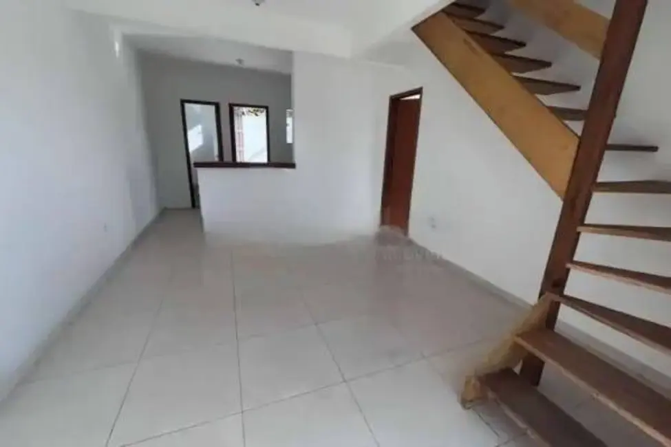 Foto 4 de Casa de Condomínio com 3 quartos à venda, 170m2 em Peró, Cabo Frio - RJ