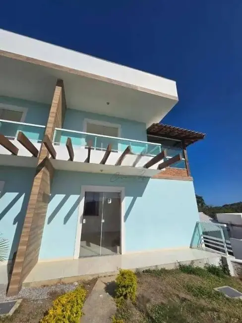 Foto 2 de Casa de Condomínio com 3 quartos à venda, 170m2 em Peró, Cabo Frio - RJ