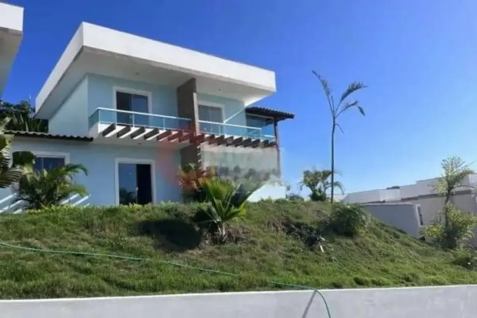 Foto 1 de Casa de Condomínio com 3 quartos à venda, 170m2 em Peró, Cabo Frio - RJ
