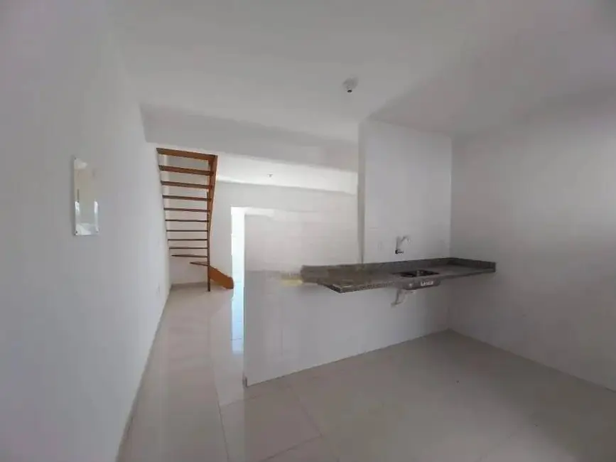 Foto 5 de Casa de Condomínio com 3 quartos à venda, 170m2 em Peró, Cabo Frio - RJ