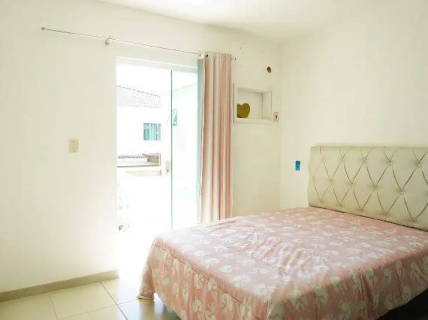 Foto 9 de Casa com 3 quartos à venda, 160m2 em Cabo Frio - RJ