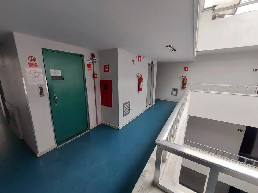 Foto 2 de Apartamento com 1 quarto à venda, 25000m2 em Centro, Cabo Frio - RJ