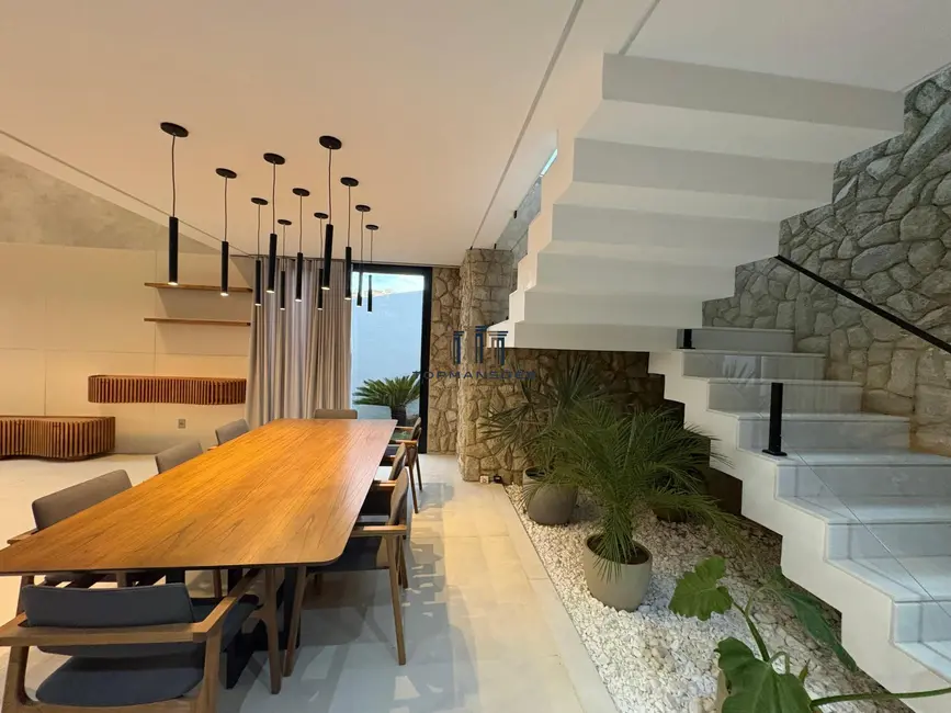 Foto 8 de Casa de Condomínio com 4 quartos à venda, 377m2 em Vespasiano - MG