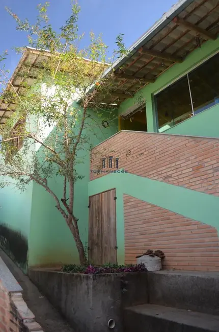 Foto 1 de Casa com 2 quartos à venda, 120m2 em Sao Jose Da Lapa - MG
