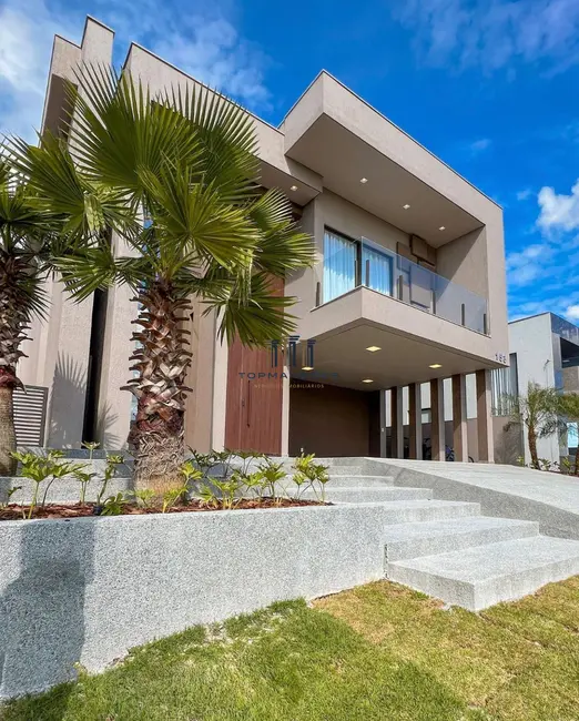 Foto 1 de Casa de Condomínio com 4 quartos à venda, 296m2 em Vespasiano - MG
