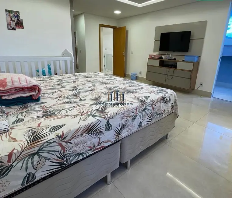 Casa de Condomínio com 3 quartos à venda, 250m2 em Vespasiano - MG - imagem 6 Foto 6 de Casa de Condomínio com 3 quartos à venda, 250m2 em Vespasiano - MG