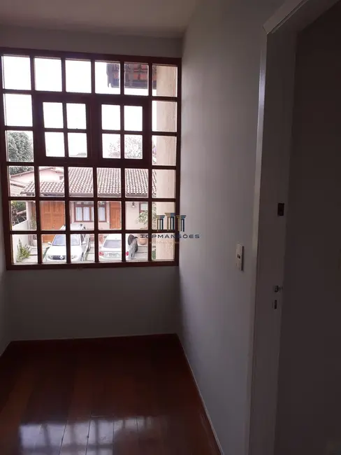 Casa de Condomínio com 3 quartos para alugar, 155m2 em Santa Amélia, Belo Horizonte - MG - imagem 9 Foto 9 de Casa de Condomínio com 3 quartos para alugar, 155m2 em Santa Amélia, Belo Horizonte - MG
