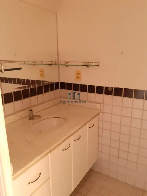 Casa de Condomínio com 3 quartos para alugar, 155m2 em Santa Amélia, Belo Horizonte - MG - imagem 8 Foto 8 de Casa de Condomínio com 3 quartos para alugar, 155m2 em Santa Amélia, Belo Horizonte - MG