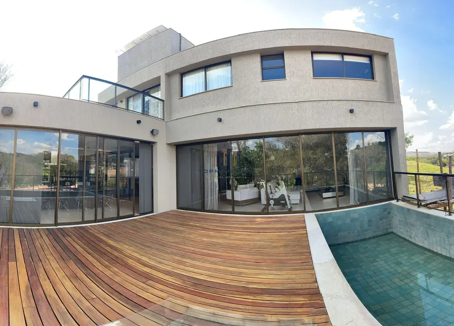 Foto 1 de Casa de Condomínio com 4 quartos à venda, 310m2 em Vespasiano - MG