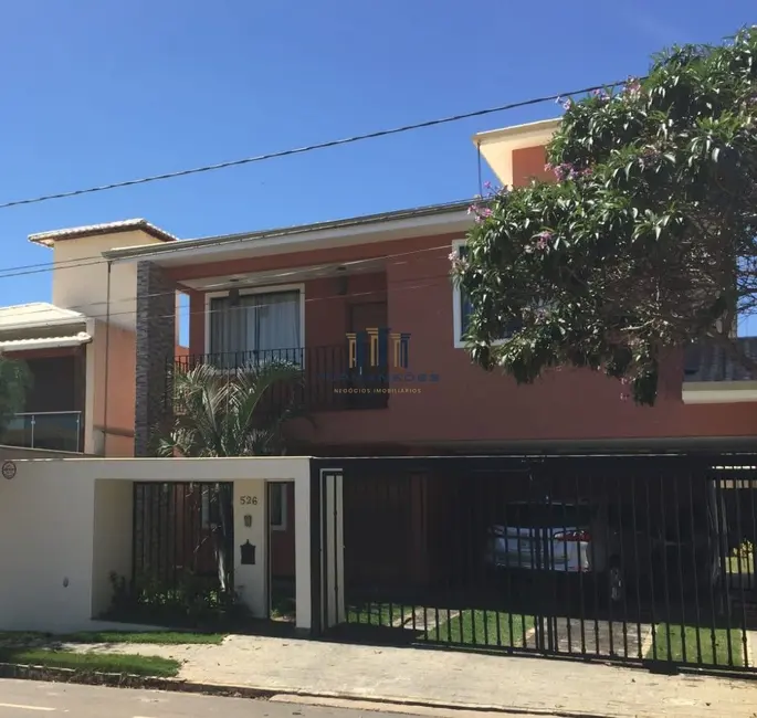 Foto 1 de Casa de Condomínio com 5 quartos à venda, 300m2 em Centro, Vespasiano - MG