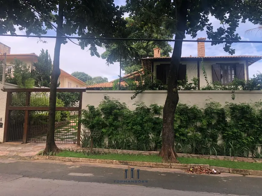 Foto 1 de Casa com 4 quartos para alugar, 520m2 em São Luiz, Belo Horizonte - MG