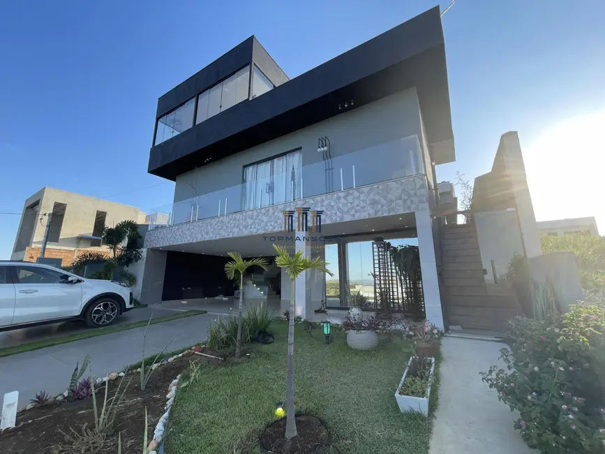 Foto 1 de Casa de Condomínio com 5 quartos à venda, 405m2 em Vespasiano - MG