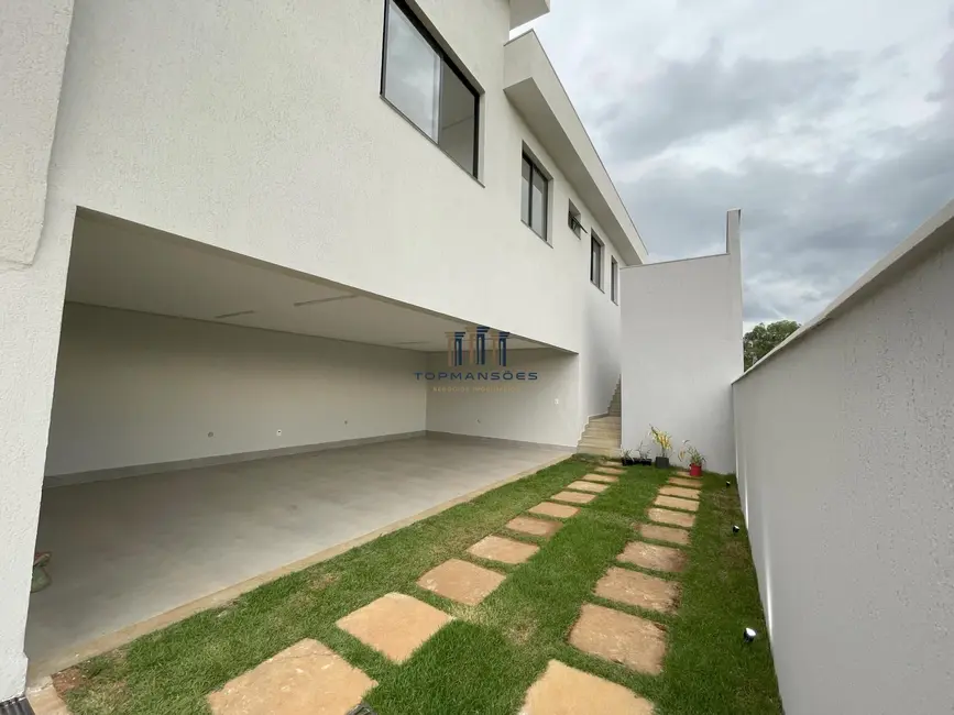Casa de Condomínio com 3 quartos para alugar, 250m2 em Vespasiano - MG - imagem 5 Foto 5 de Casa de Condomínio com 3 quartos para alugar, 250m2 em Vespasiano - MG