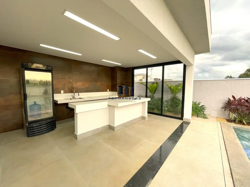 Casa de Condomínio com 3 quartos para alugar, 250m2 em Vespasiano - MG - imagem 9 Foto 9 de Casa de Condomínio com 3 quartos para alugar, 250m2 em Vespasiano - MG
