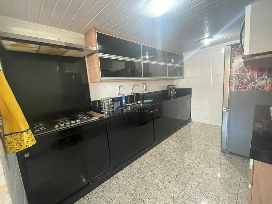 Casa com 7 quartos à venda, 190m2 em Taquaril, Belo Horizonte - MG - imagem 5 Foto 5 de Casa com 7 quartos à venda, 190m2 em Taquaril, Belo Horizonte - MG