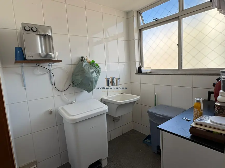 Foto 8 de Apartamento com 4 quartos para alugar, 230m2 em Colégio Batista, Belo Horizonte - MG