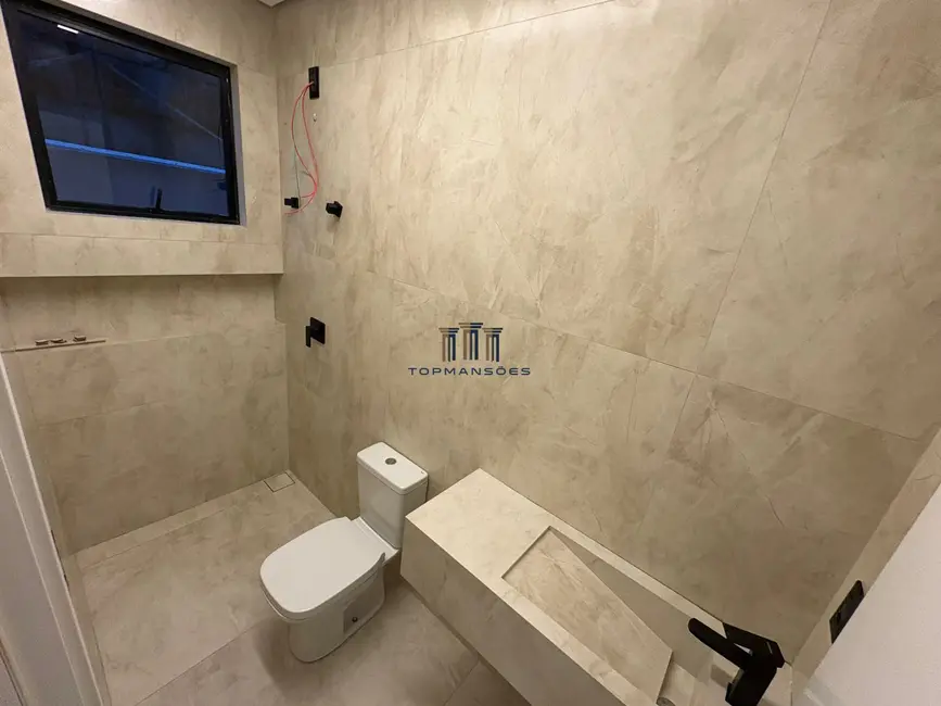 Casa de Condomínio com 4 quartos à venda, 253m2 em Vespasiano - MG - imagem 9 Foto 9 de Casa de Condomínio com 4 quartos à venda, 253m2 em Vespasiano - MG