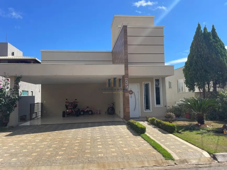Foto 5 de Casa de Condomínio com 3 quartos à venda, 270m2 em Vespasiano - MG