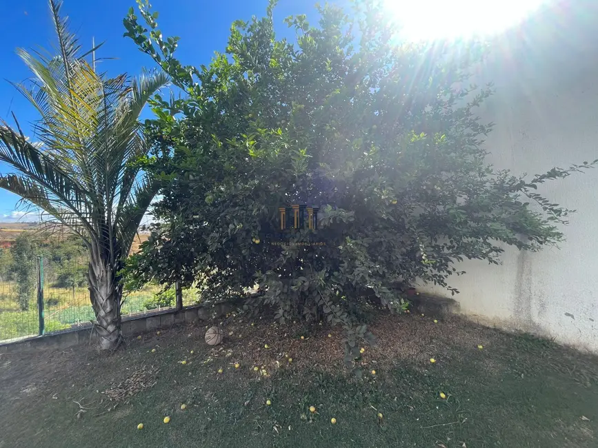 Foto 9 de Casa de Condomínio com 3 quartos à venda, 270m2 em Vespasiano - MG
