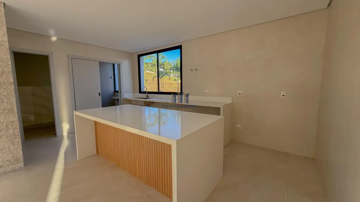 Foto 8 de Casa de Condomínio com 4 quartos à venda, 280m2 em Vespasiano - MG
