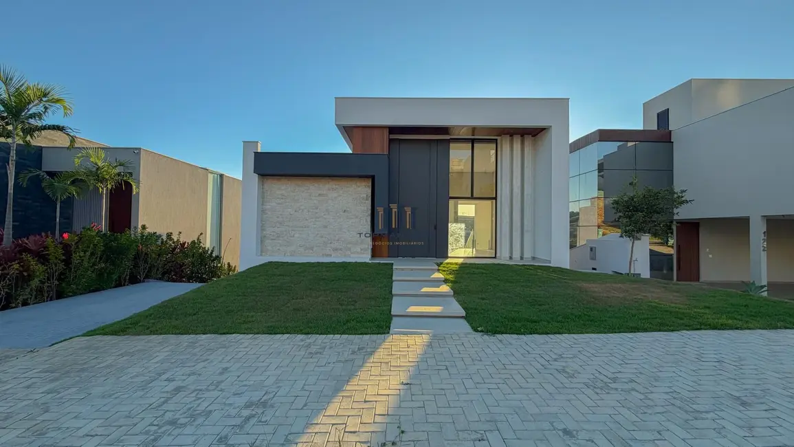 Foto 1 de Casa de Condomínio com 4 quartos à venda, 280m2 em Vespasiano - MG