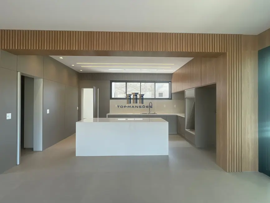 Casa de Condomínio com 4 quartos à venda, 583m2 em Vespasiano - MG - imagem 9 Foto 9 de Casa de Condomínio com 4 quartos à venda, 583m2 em Vespasiano - MG