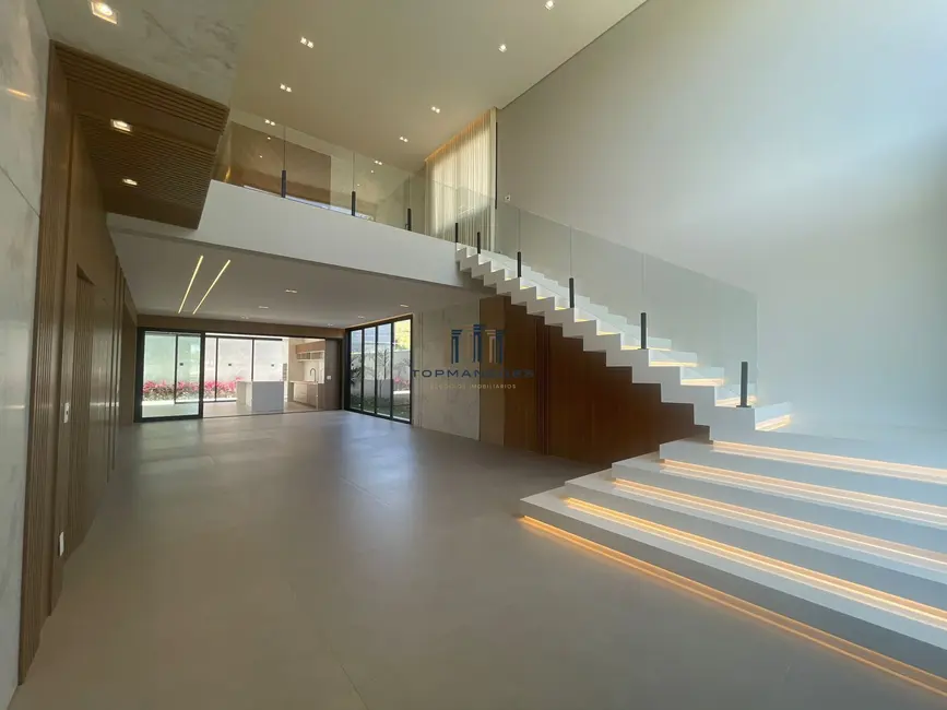 Casa de Condomínio com 4 quartos à venda, 583m2 em Vespasiano - MG - imagem 3 Foto 3 de Casa de Condomínio com 4 quartos à venda, 583m2 em Vespasiano - MG