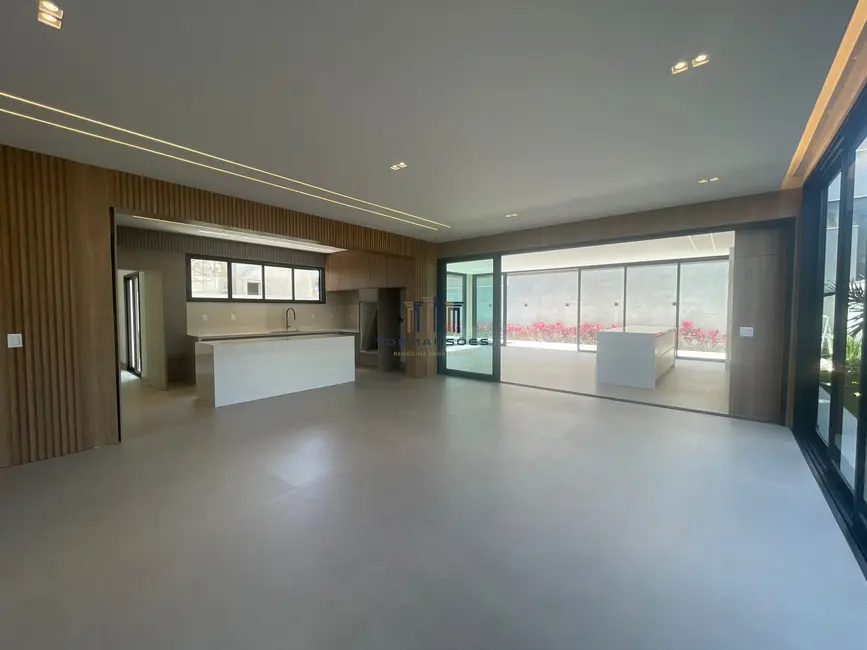 Casa de Condomínio com 4 quartos à venda, 583m2 em Vespasiano - MG - imagem 8 Foto 8 de Casa de Condomínio com 4 quartos à venda, 583m2 em Vespasiano - MG