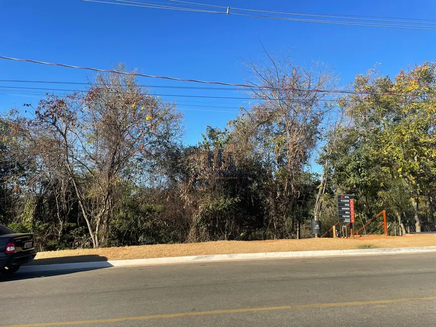 Foto 1 de Terreno / Lote à venda, 461m2 em Vespasiano - MG