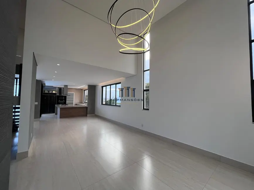 Casa de Condomínio com 4 quartos à venda, 368m2 em Vespasiano - MG - imagem 3 Foto 3 de Casa de Condomínio com 4 quartos à venda, 368m2 em Vespasiano - MG