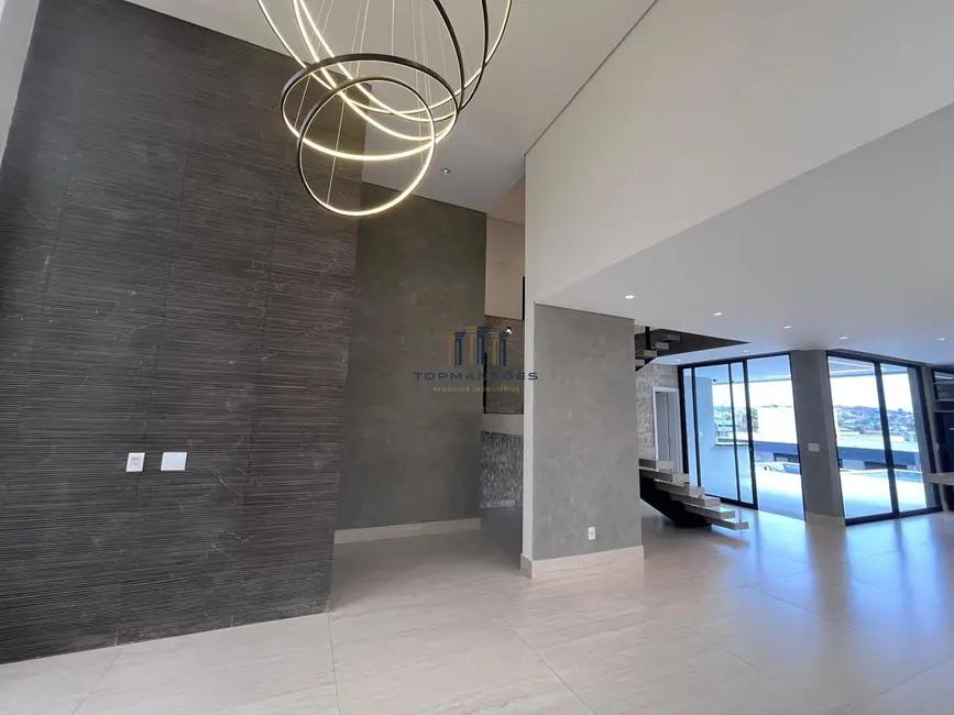 Casa de Condomínio com 4 quartos à venda, 368m2 em Vespasiano - MG - imagem 5 Foto 5 de Casa de Condomínio com 4 quartos à venda, 368m2 em Vespasiano - MG