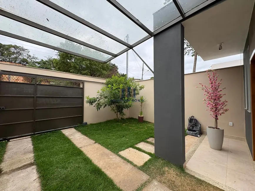 Foto 4 de Casa com 2 quartos à venda, 90m2 em Lagoa Santa - MG