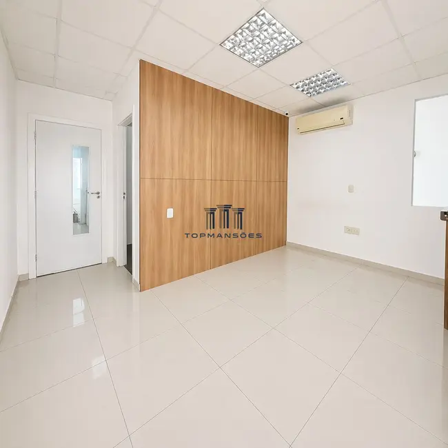 Sala Comercial para alugar, 182m2 em Lourdes, Belo Horizonte - MG - imagem 3 Foto 3 de Sala Comercial para alugar, 182m2 em Lourdes, Belo Horizonte - MG