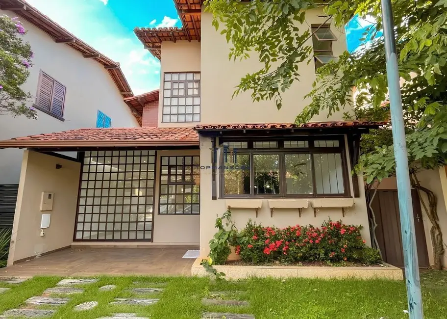 Foto 2 de Casa de Condomínio com 3 quartos à venda, 130m2 em Santa Amélia, Belo Horizonte - MG