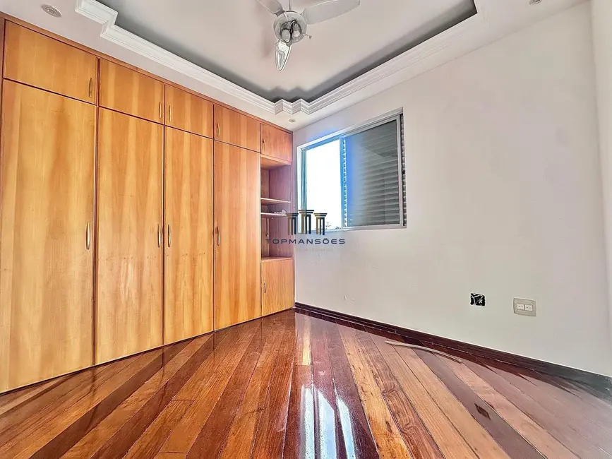 Cobertura com 2 quartos à venda, 200m2 em Indaiá, Belo Horizonte - MG - imagem 9 Foto 9 de Cobertura com 2 quartos à venda, 200m2 em Indaiá, Belo Horizonte - MG