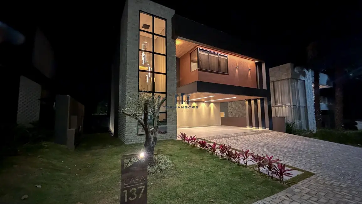 Foto 1 de Casa de Condomínio com 4 quartos à venda, 370m2 em Vespasiano - MG